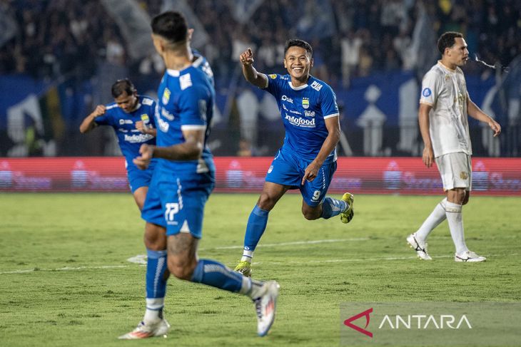 Persib Bandung imbang melawan Arema FC