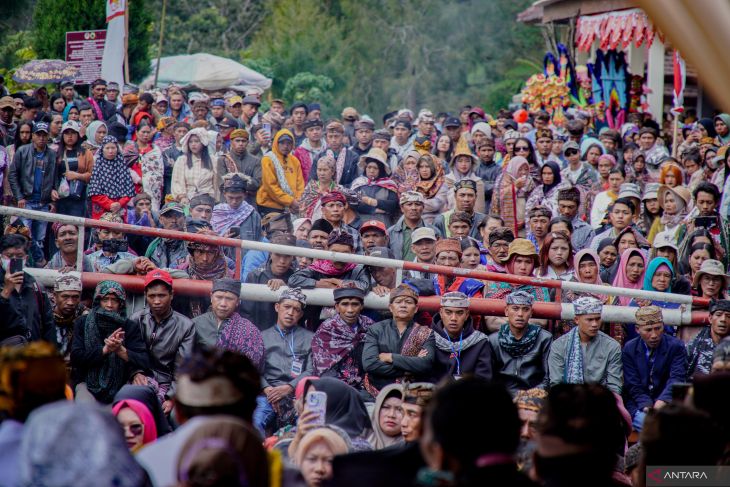 Perayaan Hari Raya Karo Suku Tengger