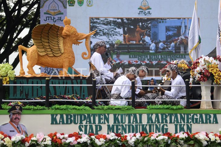 Pawai Ta'aruf MTQ Nasional ke-30