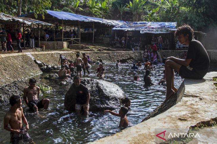 Wisata Situ Cibulakan di Banten