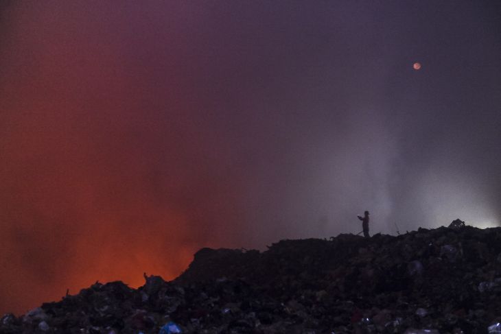 Kebakaran di TPSA Bagendung Cilegon