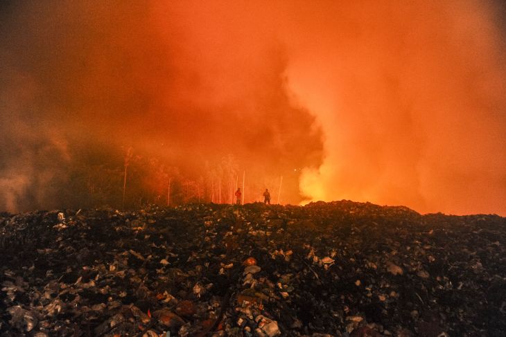 Kebakaran di TPSA Bagendung Cilegon