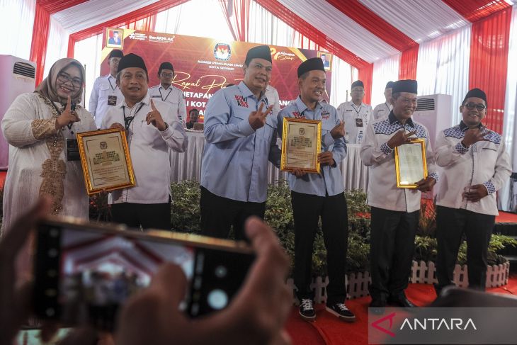 Pengundian nomor urut calon pasangan Wali Kota Serang