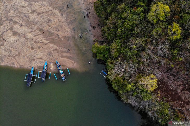 Dampak jalur lintas selatan bagi sektor pariwisata di Malang