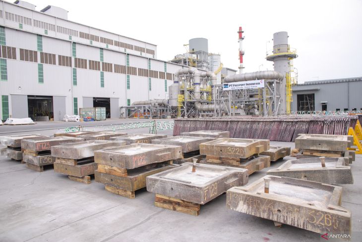 Peresmian produksi Smelter PTFI di Gresik