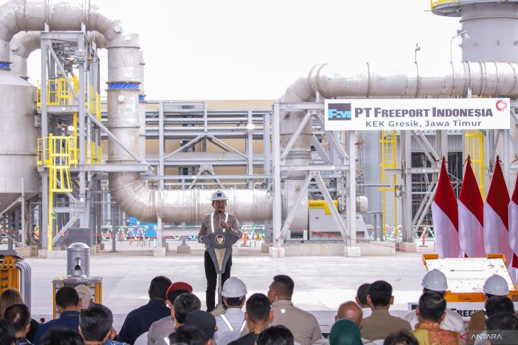 Peresmian produksi Smelter PTFI di Gresik