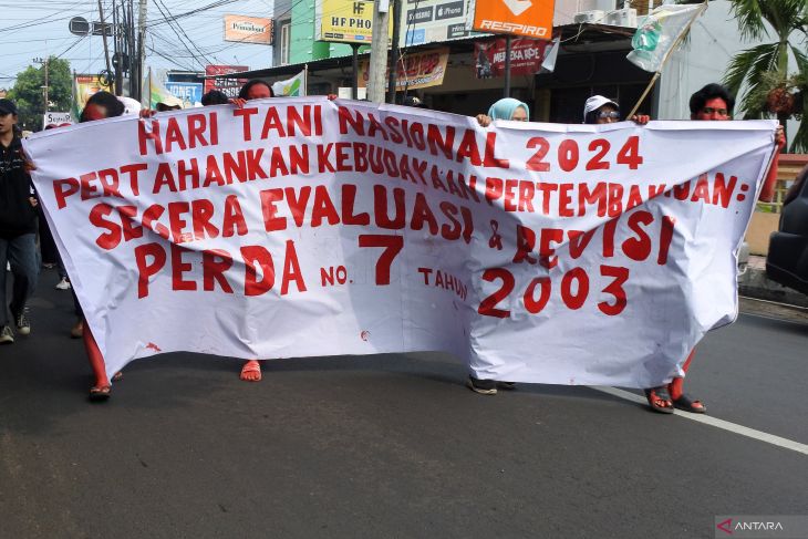 Aksi Hari Tani Nasional di Jember