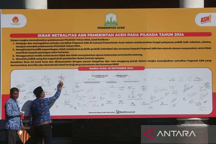 FOTO - Ikrar netralitas ASN Aceh pada Pilkada 2024