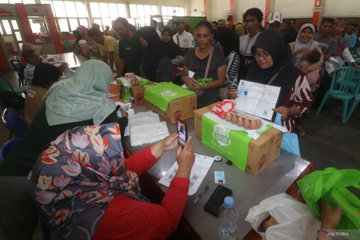 Bantuan pangan untuk keluarga rawan stunting