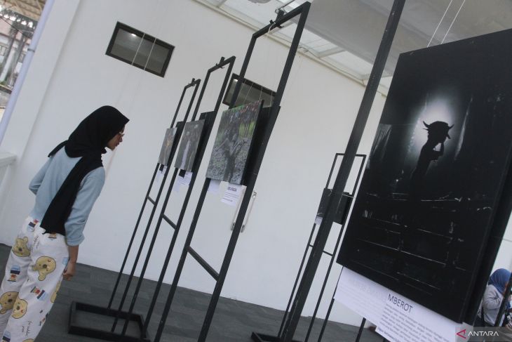 Pameran foto jurnalistik Tanpa Batas