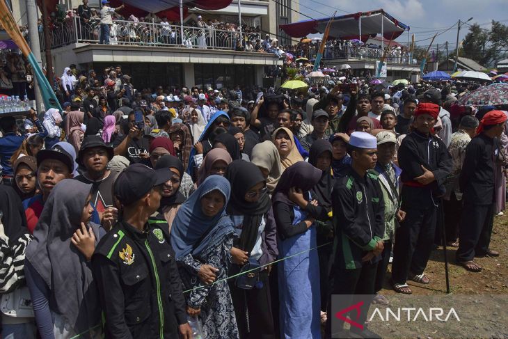 Tradisi Adat Nyangku di Ciamis