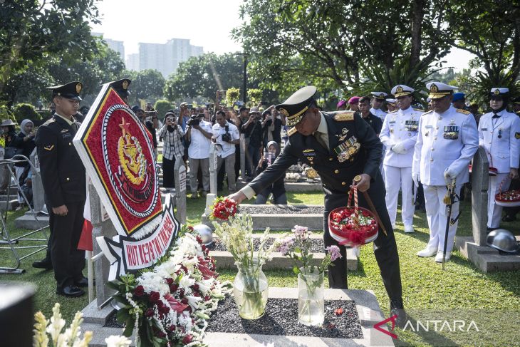 Ziarah nasional HUT Ke-79 TNI