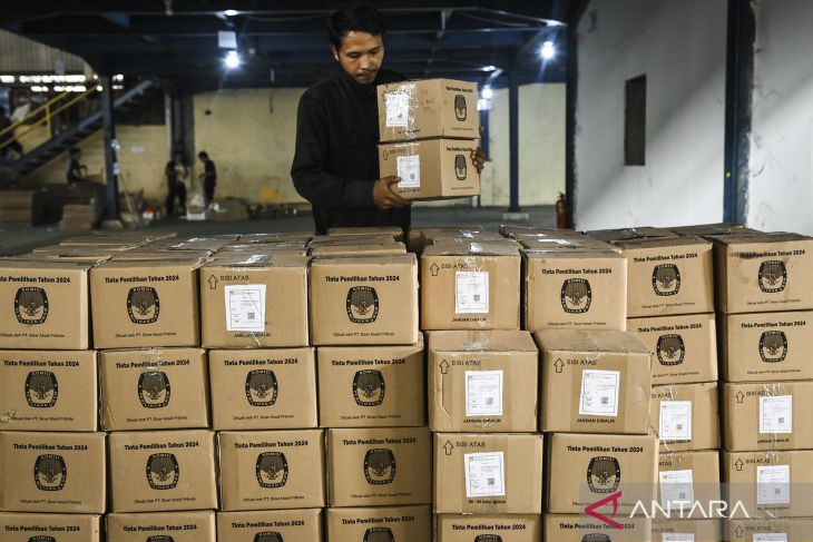 Distribusi logistik Pilkada 2024 di Kabupaten Tangerang