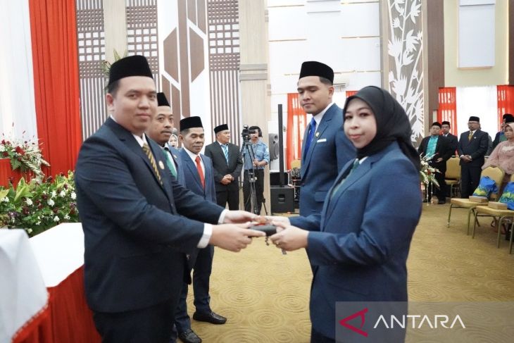 FOTO - Ketua DPRD Balangan 2024-2029 dijabat Linda Wati