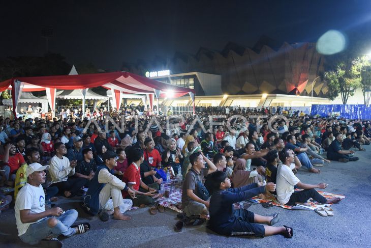 Nobar Timnas Indonesia di Samarinda