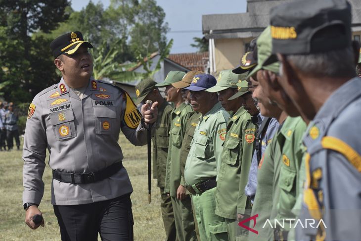 Apel besar Linmas pengamanan Pilkada serentak