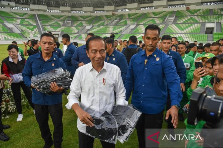 Presiden Joko Widodo resmikan Stadion Utama Sumatera Utara