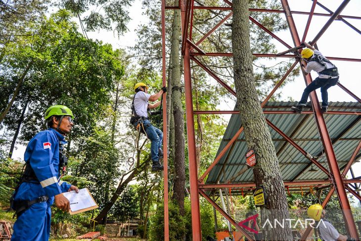 Pelatihan untuk pekerja ketinggian