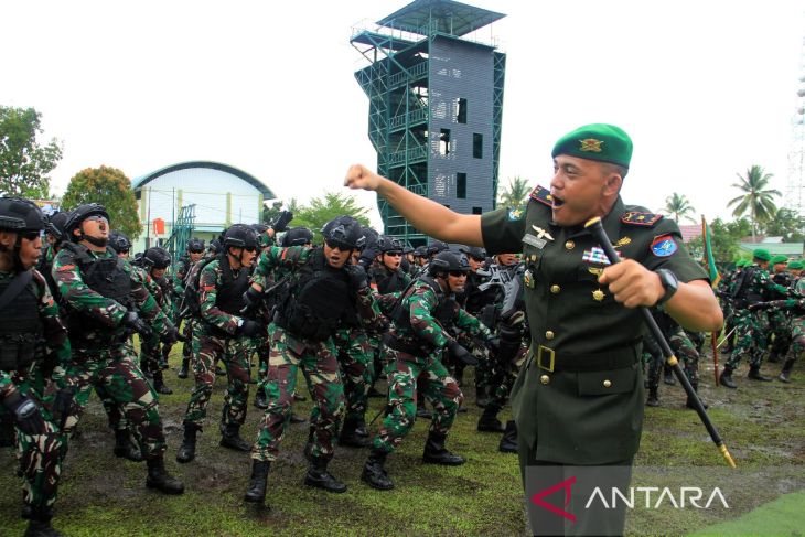 Pangdam XII/Tanjungpura lantik Danyonif Mekanis 643/Wns