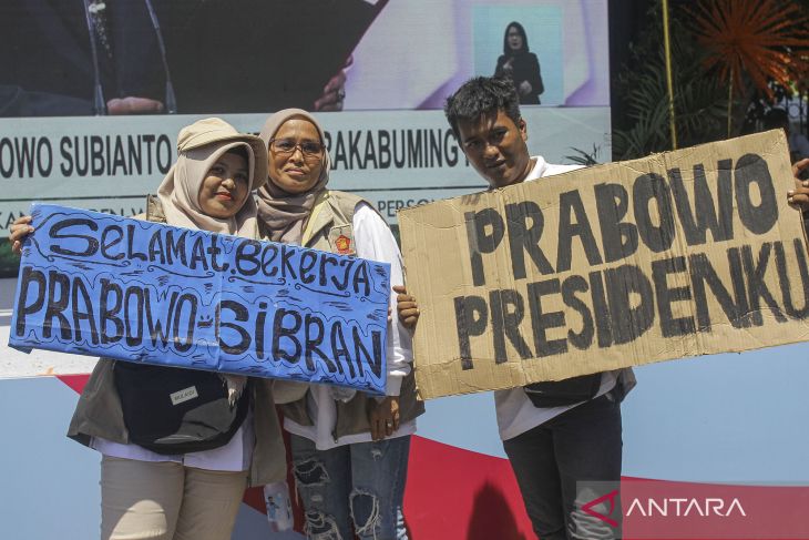 Warga sambut Presiden dan Wapres baru