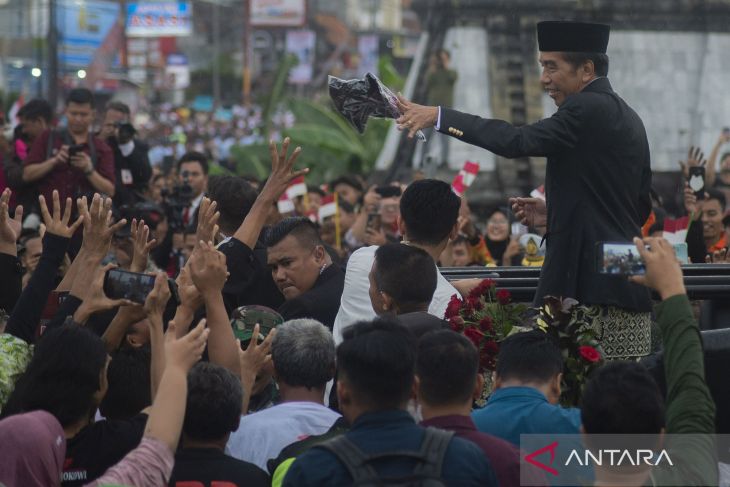 Presiden ketujuh RI Joko Widodo pulang ke Solo