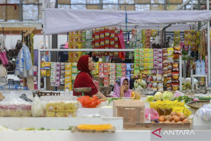 Pasar Baros mulai ditempati pedagang