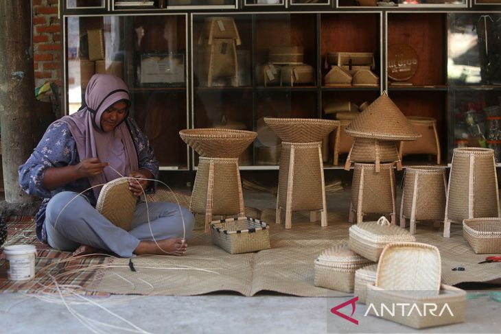 FOTO - Kerajinan anyaman bili Aceh Besar