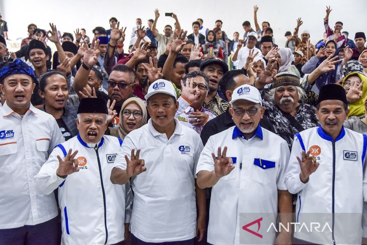 Kampanye calon Gubernur Jabar Asih di Tasikmalaya