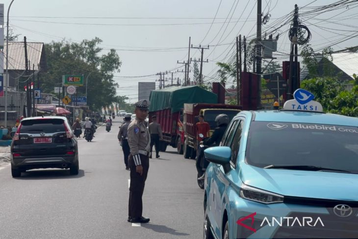 Razia gabungan pemeriksaan kendaraan bermotor di Pangkalpinang