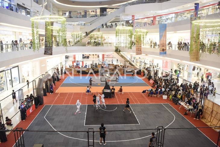 Kejuaraan basket 3x3 di mal