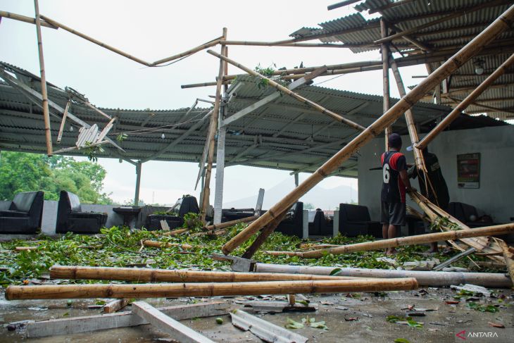 Imbauan kewaspadaan cuaca ekstrem di Jawa Timur