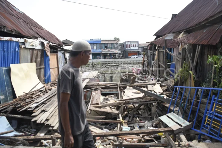 Penataan kawasan bantaran Sungai Karang Mumus Samarinda