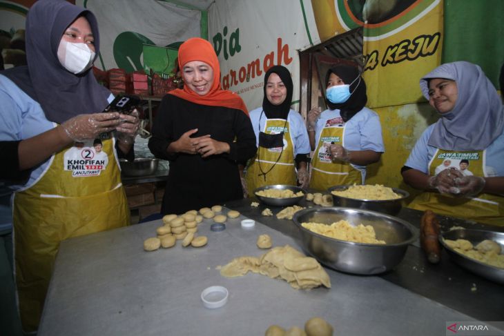 Safari politik Khofifah di kampung pia Pasuruan