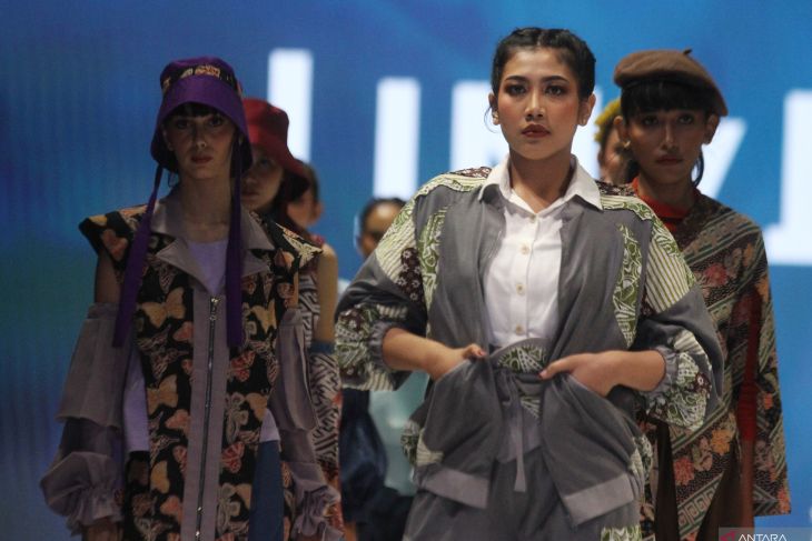 Malang Fashion Week 2024 hari kedua