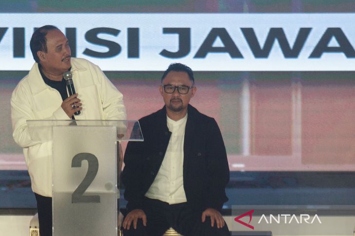 Debat publik perdana Pilgub Jabar 2024