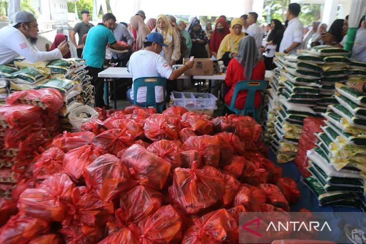 FOTO - Gerakan pangan murah pada hari kesehatan nasional