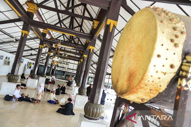 Wisata religi di Masjid Agung Banten