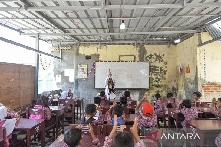 Sekolah rusak di Kabupaten Serang