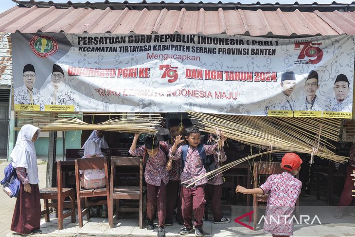 Sekolah rusak di Kabupaten Serang