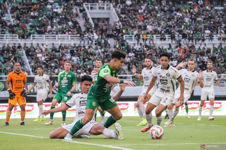 Persebaya kalahkan Persija Jakarta