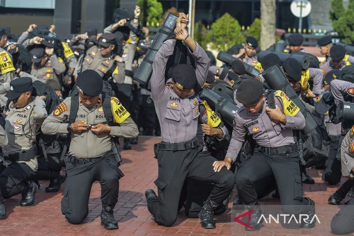 Apel pergeseran pasukan pengamanan TPS di Banten