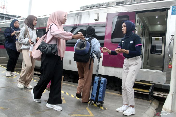 Volume penumpang kereta jelang Pilkada di Malang