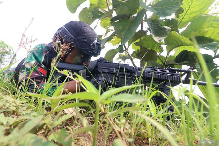 Latihan Angkasa Yudha di Bandara Doho Kediri