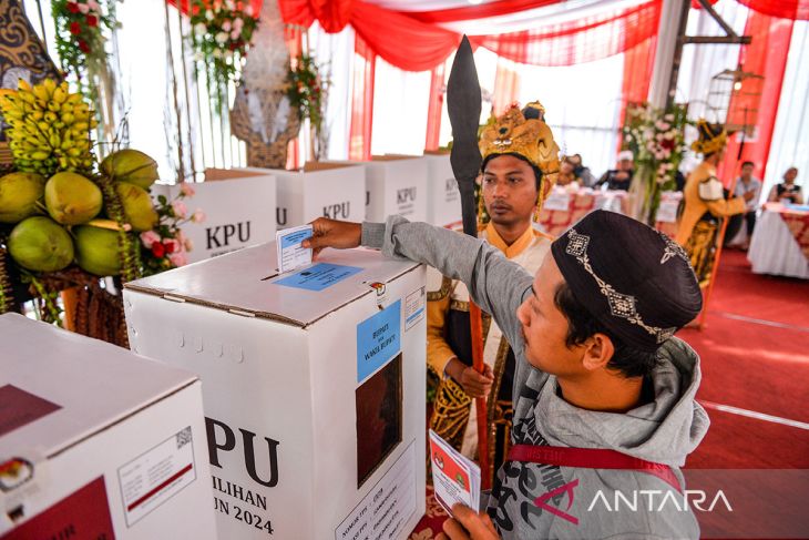 TPS bertemakan kerajaan di Kabupaten Purwakarta