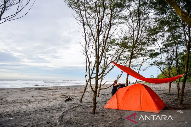 Potensi wisata Pantai Selatan Jawa Barat