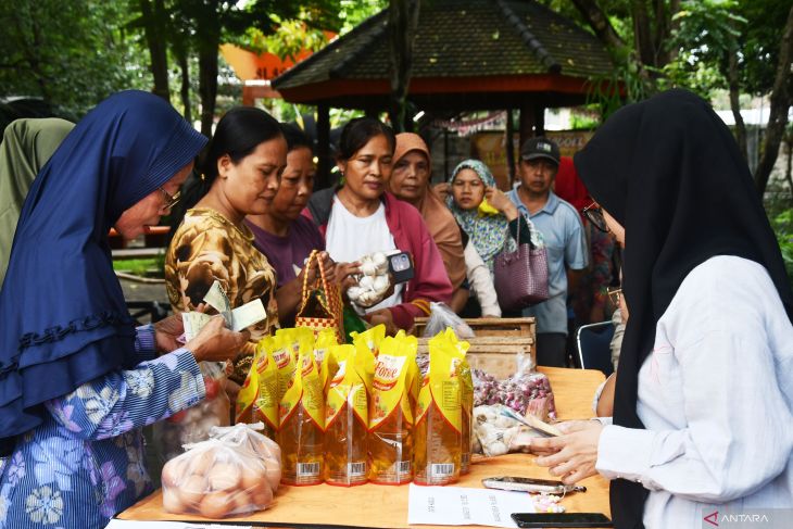 Gerakan pangan murah di Madiun