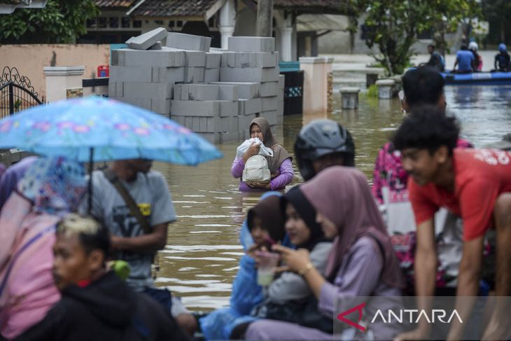 Status siaga darurat banjir Pandeglang