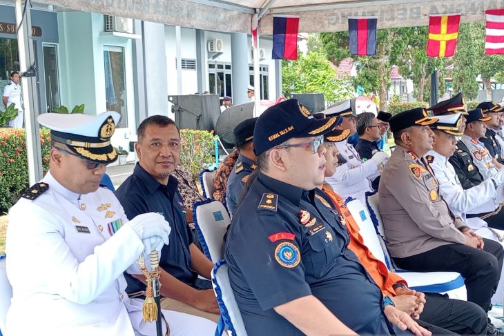 Upacara Peringatan Hari Armada RI di Lanal Babel