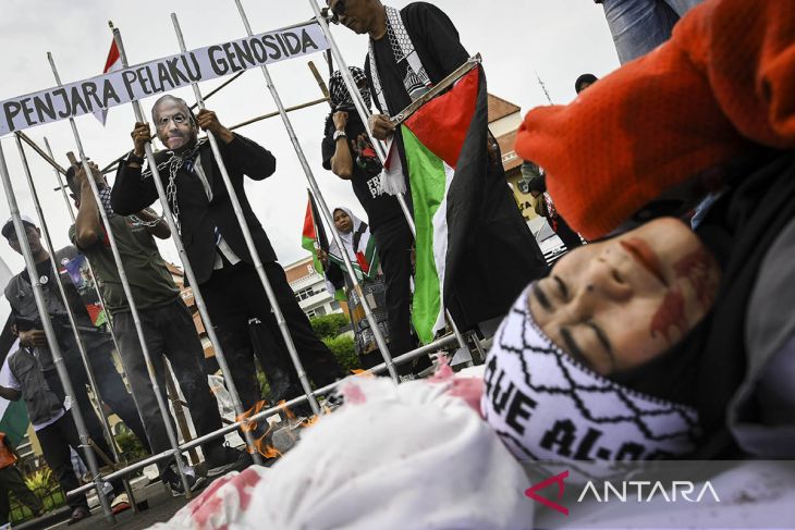 Aksi teatrikal peduli Palestina