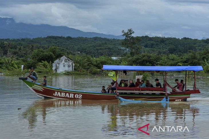 Kampung penampung air untuk Bendungan Karian mulai tenggelam